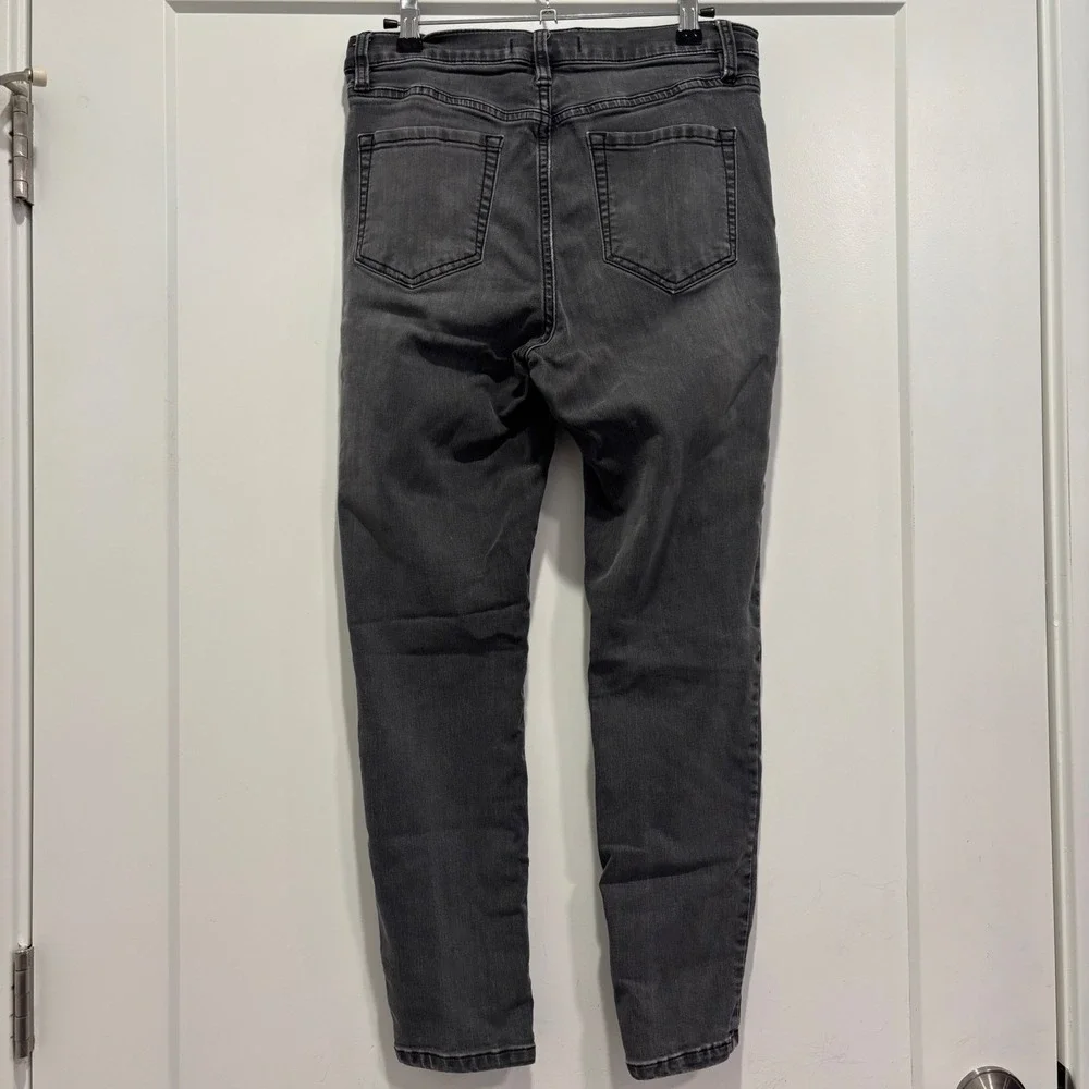 Free People High Rise Skinny Jeans Faded Black Denim Size 28 OB61855-16515125